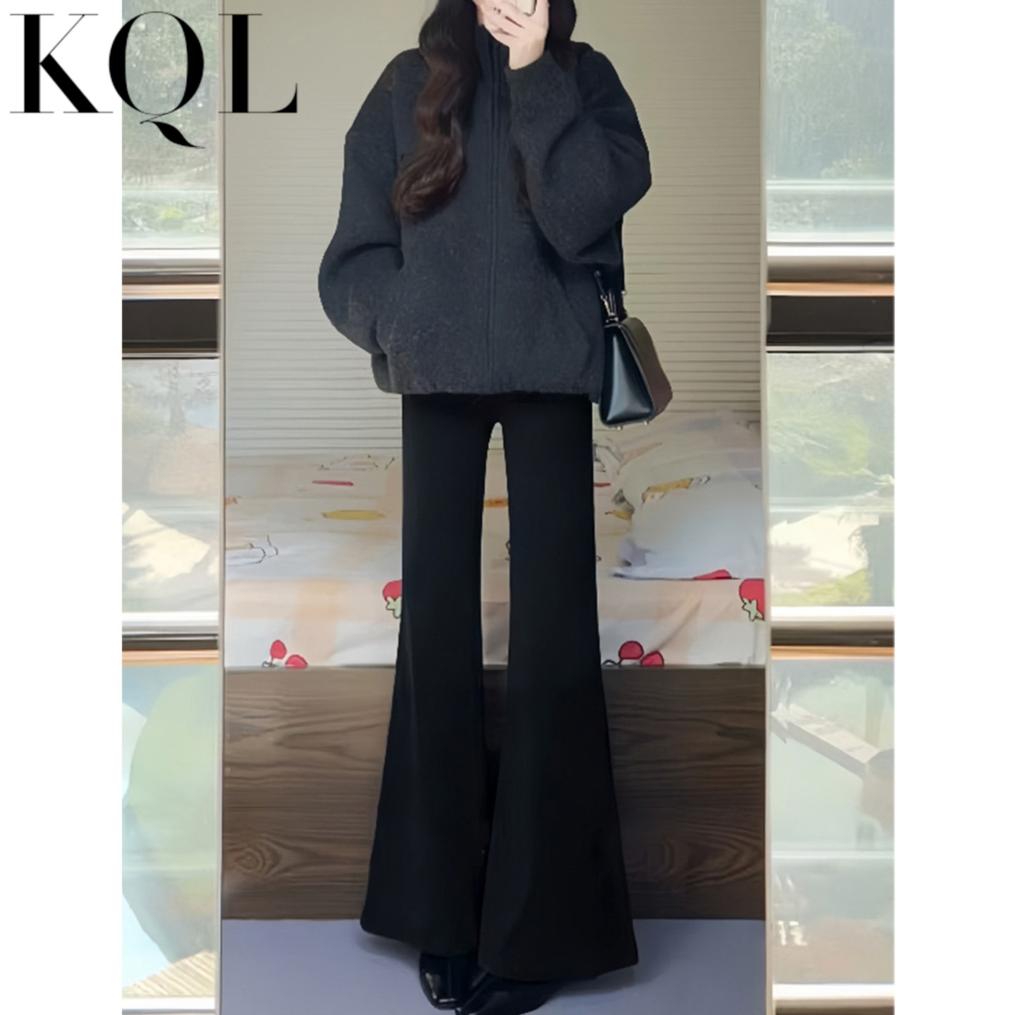 黑色高腰微喇牛仔裤女马蹄喇叭裤