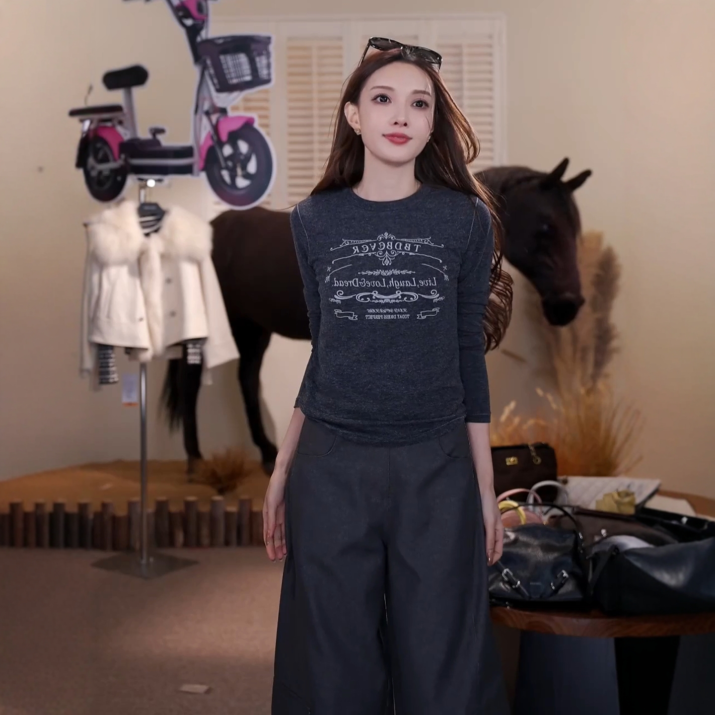 MieleKohler复古字母图案长袖T恤