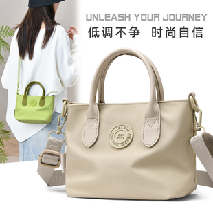 新款尼龙小号手提包包女时尚百搭休闲单肩斜挎包轻便手拎小手机包