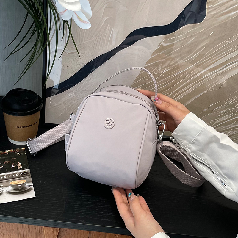 迷你小包女时尚斜挎牛津布多用贝壳包2025新款夏天单肩休闲手提包