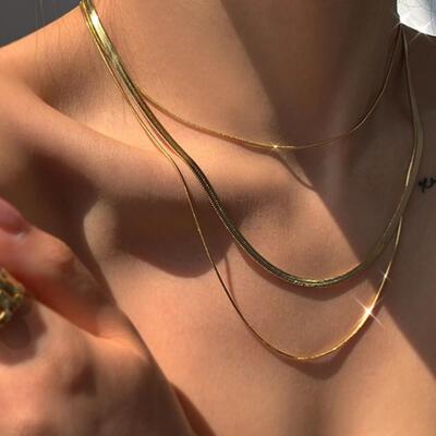 Stainless Steel Snake Blade Necklace Golden Flat Chain Jewel