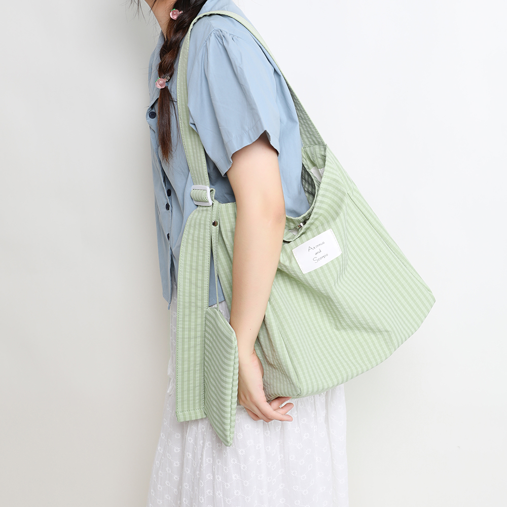 EHOOO原创小清新少女韩国ins百搭帆布包2025新款大容量水桶托特包