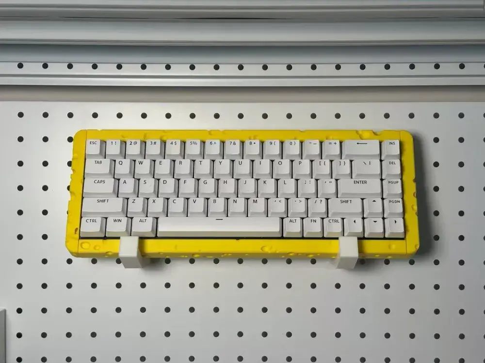 适用五金少女金属圆孔洞洞板配件 洞洞板配件 通用插座插排支架