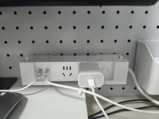 适用五金少女金属圆孔洞洞板配件 洞洞板配件 通用插座插排支架