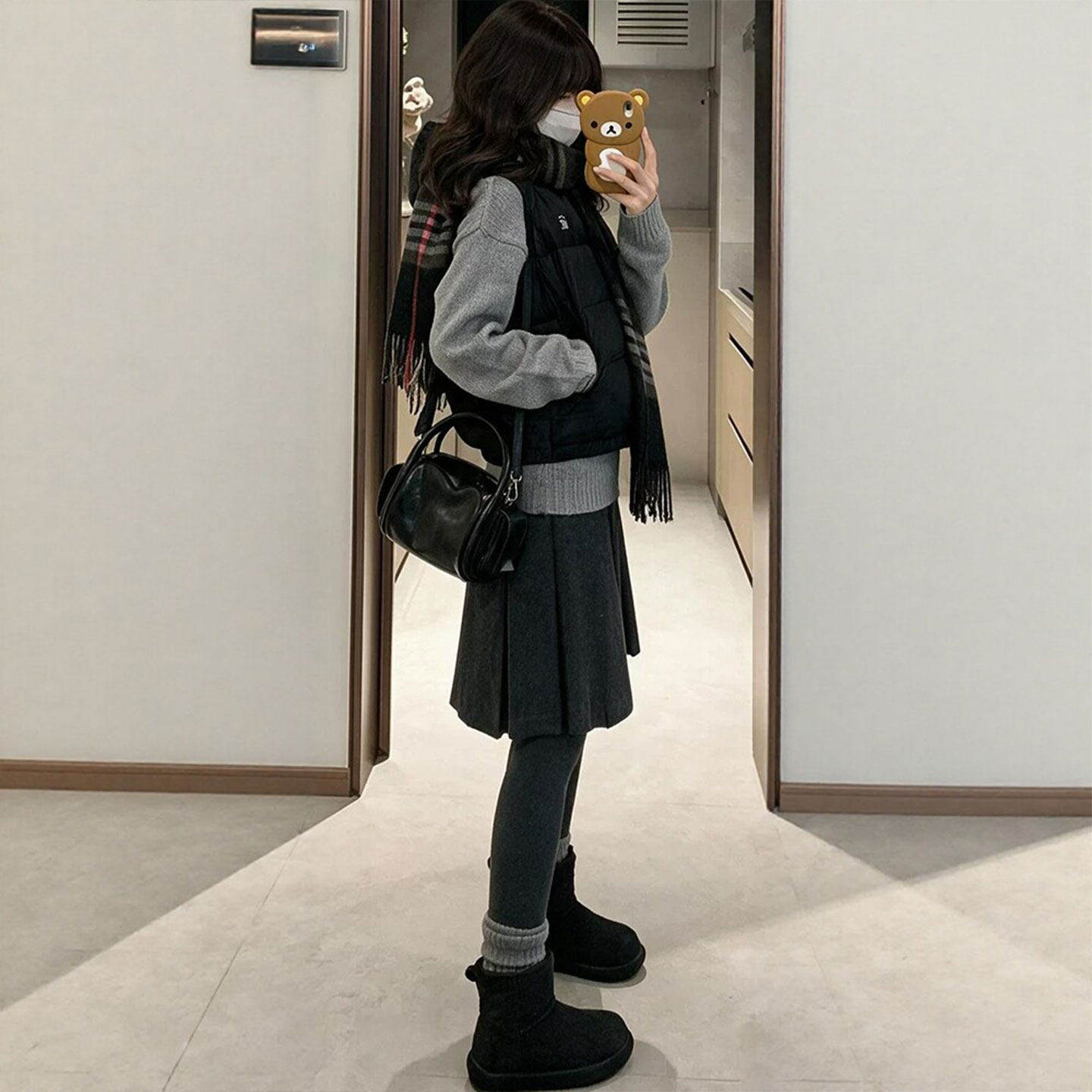 灰色百褶半身裙女2026新款秋冬高腰a字半裙五分中裙miu系毛呢裙子
