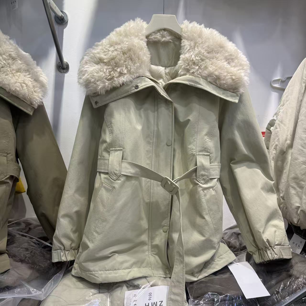 新款派克羽绒服中长款羊羔毛翻领内胆90白鸭绒大衣女款