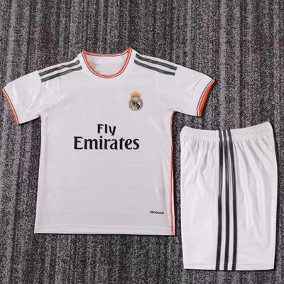 Retro13-14 Real RONALDO OZIL  Madrid Kids kit Classic Jersey