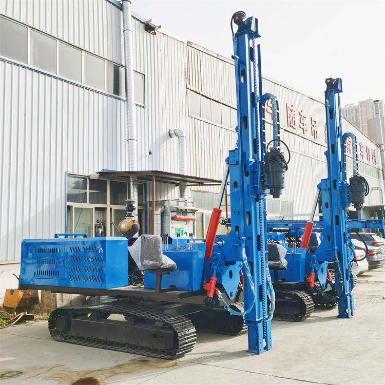 冬季冻土光伏打桩机钢制履带全液压钻机多用型大马力钻孔机