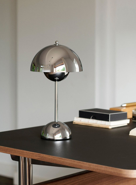 琉光丹麦&Tradition花苞氛围台灯 VP9/VP3蘑菇灯床头书房设计师款