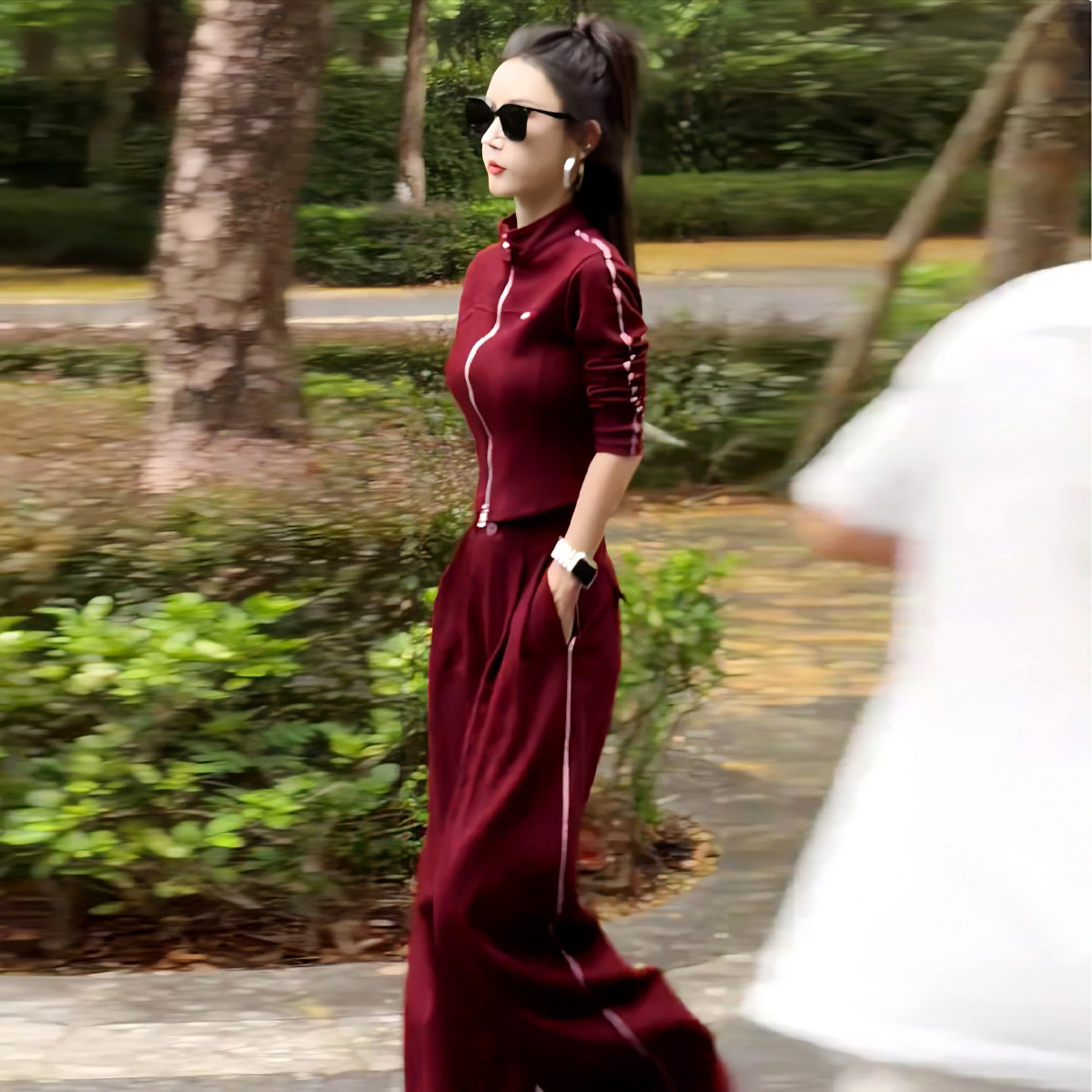 美式红色休闲运动套装女