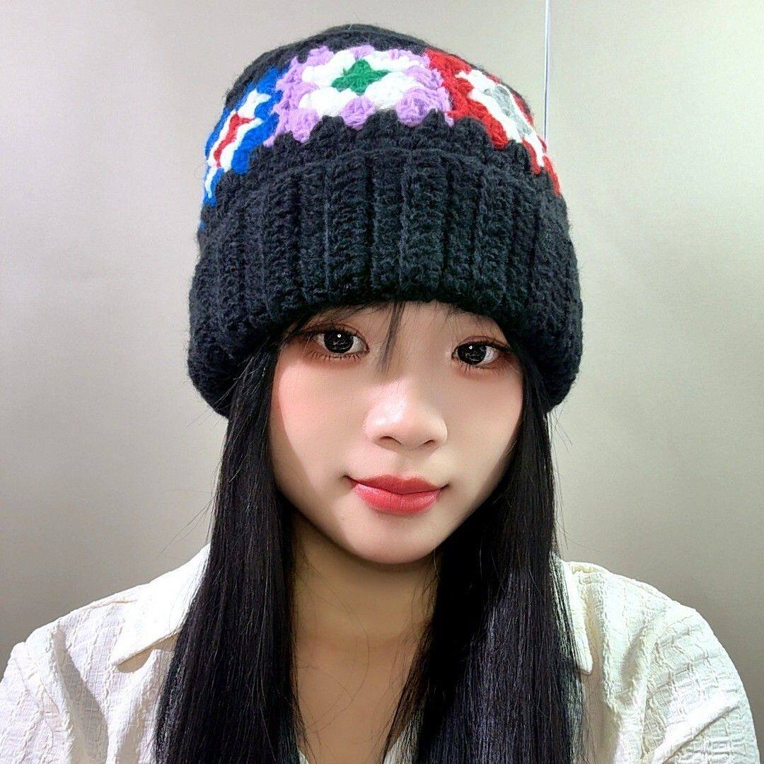 2025复古民族风彩色花朵毛线帽女秋冬季保暖针织盆帽大帽檐显脸小