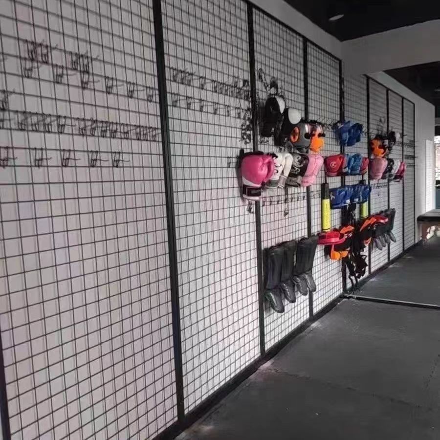 可钉制铁艺网格挂墙置物架墙上新款超市商店健身挂式展示架