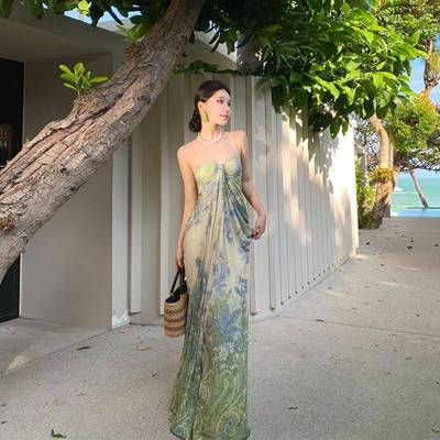 法式绝美吊带长裙海边度假绿色印花连衣裙海岛裙三亚拍照沙滩裙子