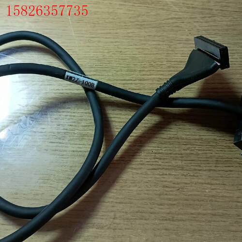 XW2Z-100B高柔plc连接线,线序与胜蓝X210-5-(议价)