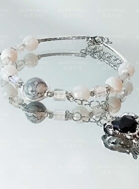 砚冰原创白色瓷珠琉璃爱心手链