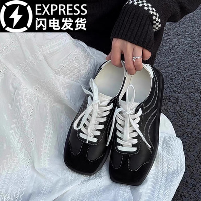 李兰迪同款黑色不对称德训鞋