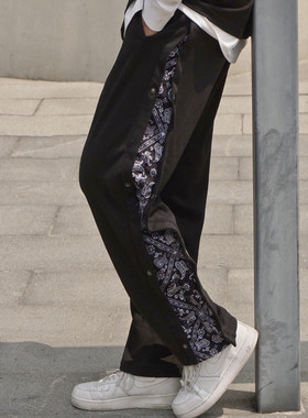 疯淘 高街创意腰果花纽扣运动裤拼接长裤宽松休闲直筒流行排扣裤