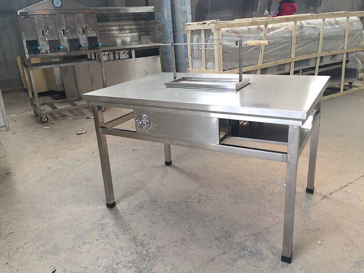 无烟木炭不锈钢烤羊腿桌子羊腿炉子木炭烤全羊桌子烧烤炉厚烧烤桌