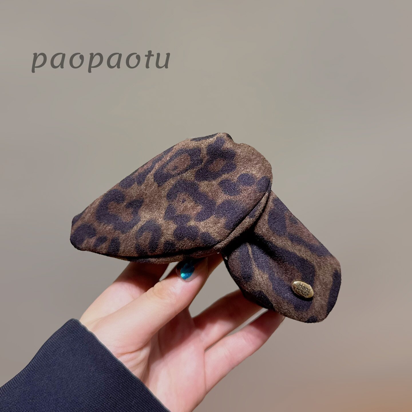 韩系漆皮绒豹纹蝴蝶结抓夹