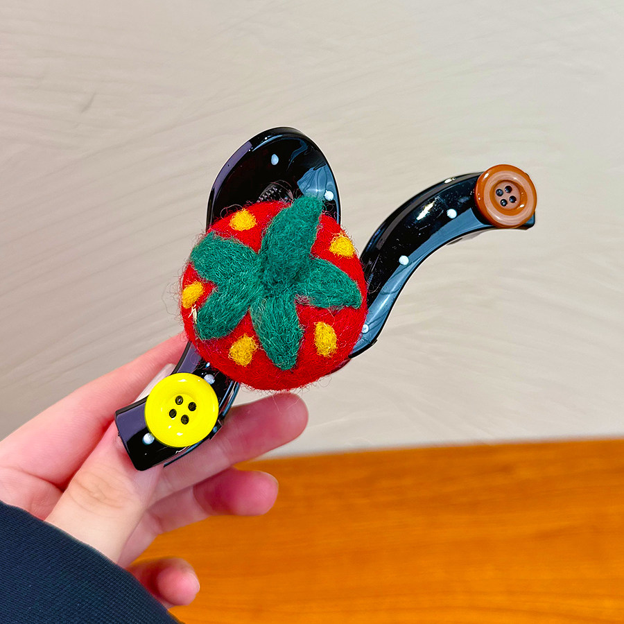 韩版毛毡草莓后脑勺抓夹百搭高级感波浪不规则发卡可爱风减龄卡子