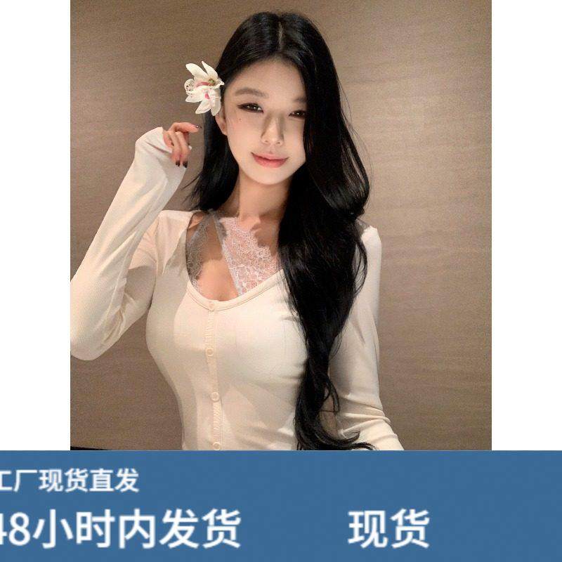 秋冬氛围感甜欲性感纯欲风U领长袖T恤女设计感蕾丝拼接假两件上衣,服饰配件/皮带/帽子/围巾,领带夹,淘宝优惠券,粉丝福利购,淘宝优惠卷