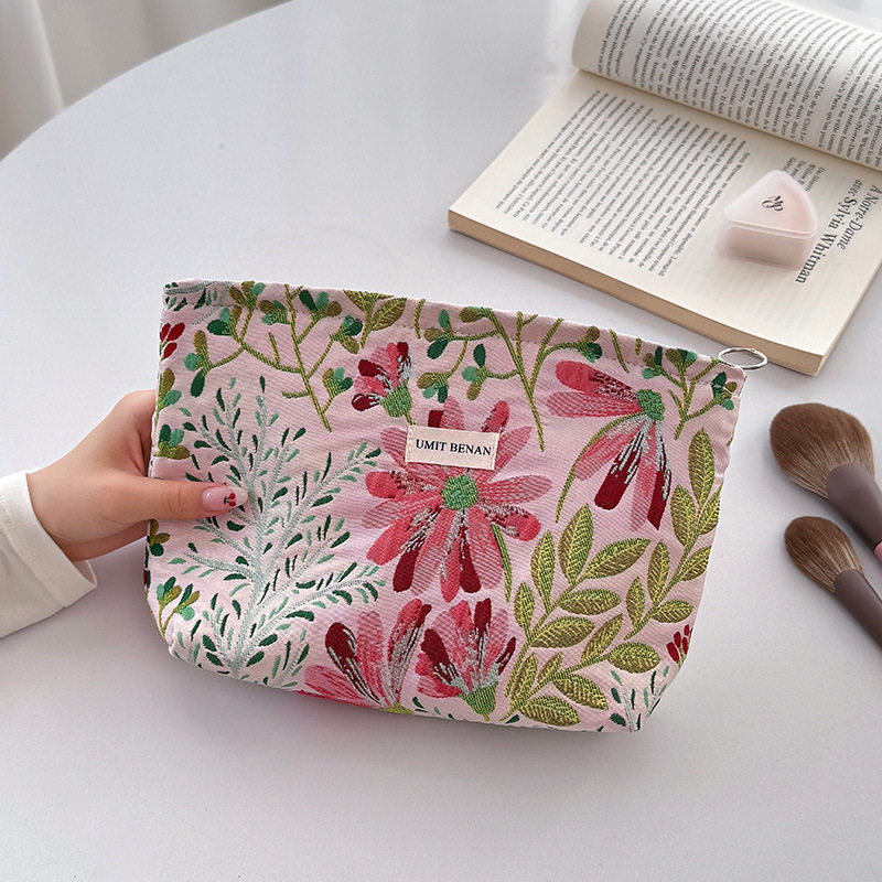 复古高级感化妆包气质大容量护肤品收纳包小零钱包拉链手拿洗漱包