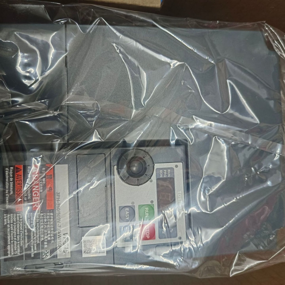 变频器VF15-4150PL-H 全新原装现货议价质保一年