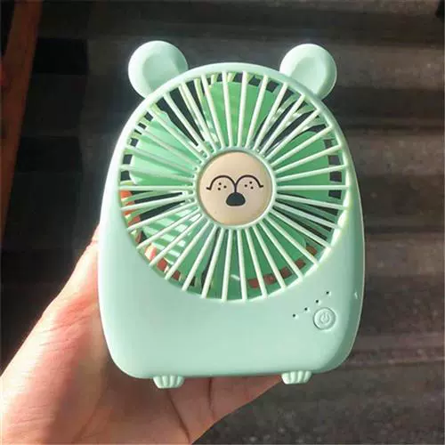 Непосредственное снабжение моделей USB -зарядки Руковолочное вентилятор, большой вентилятор Wind Power Power Desktop Dormitory Dormitory Summer Hot Sales