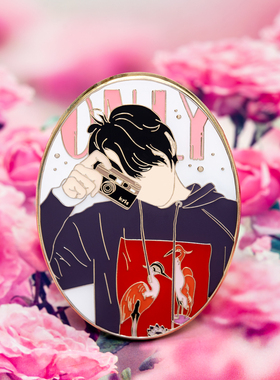 Kris周边金属徽章同款衣服磁吸胸针包包挂件饰品摆件小卡立牌礼物