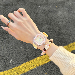 番米拉果冻手表女学生女款 初高中高中生儿童学院风高颜值2026新款