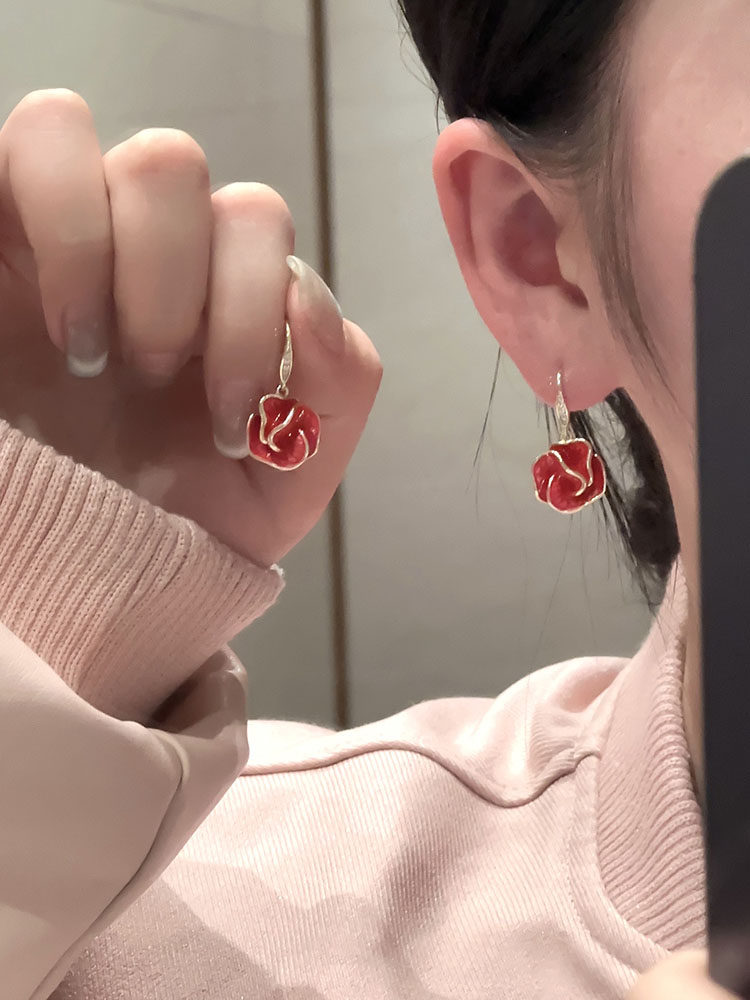 红色滴油山茶花镶钻耳钩耳环女2023年新款潮气质超仙百搭花朵耳饰
