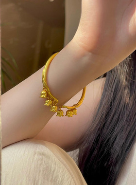 金色复古铃兰花开口可调节手镯女