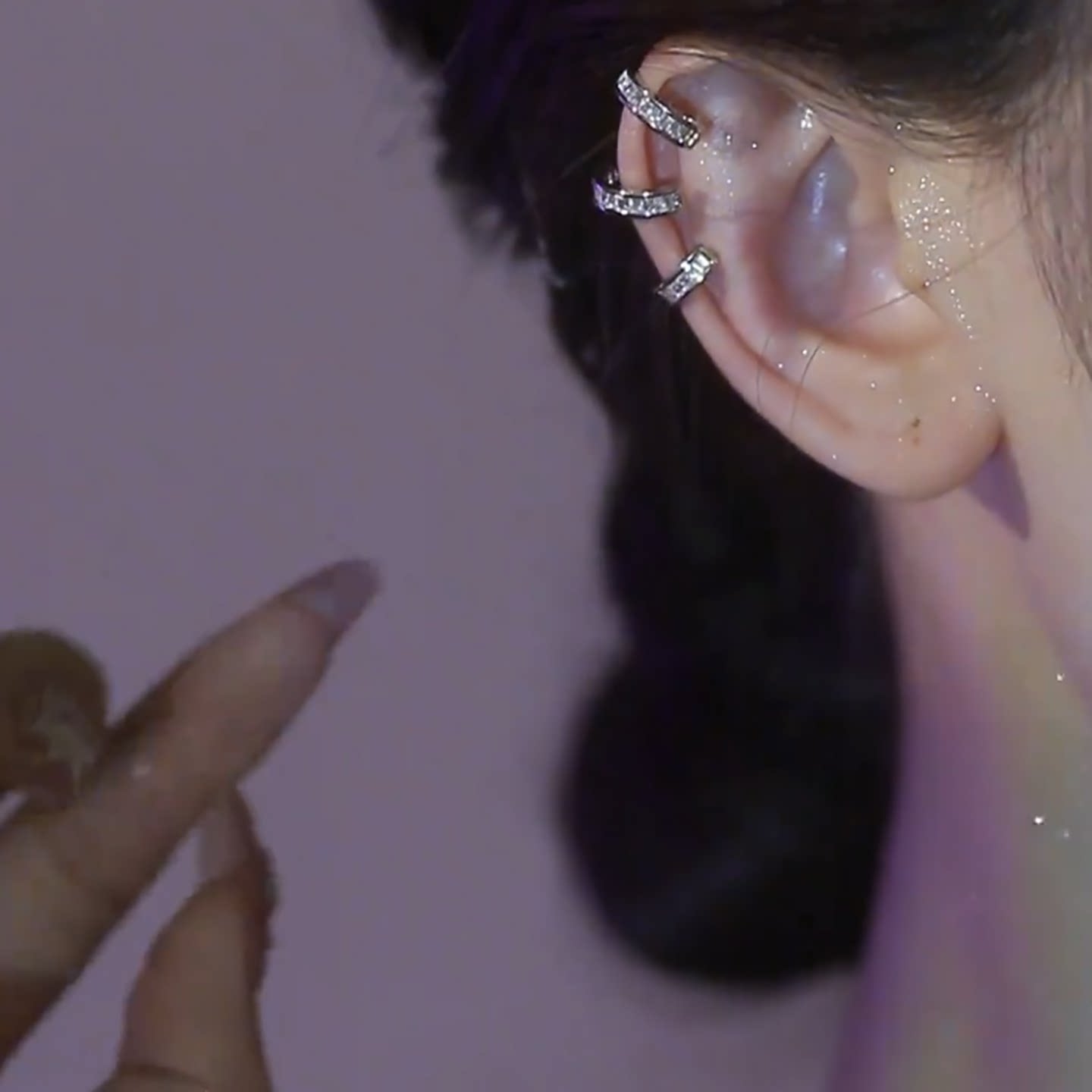 超闪满钻爪爪耳骨夹女