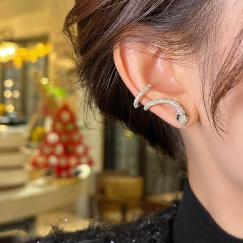 满钻百搭蛇形轻奢气质耳饰高级感