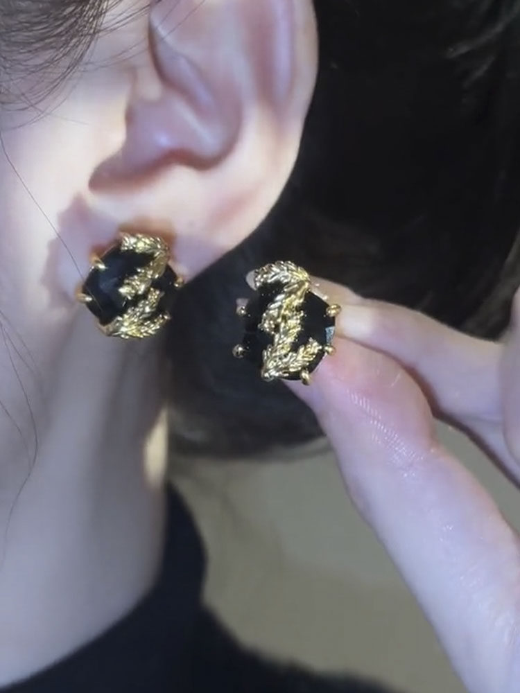 黑色水晶金色麦穗耳钉女