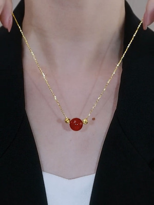 相思红豆红珠子项链女2025年新款潮气质轻奢高级感锁骨链时尚颈链