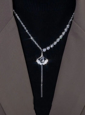 水晶水滴锆石枫叶铜合金毛衣链女