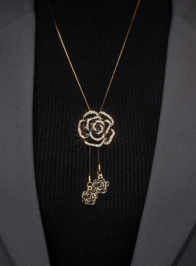 镶钻黑色山茶花可调节毛衣链女