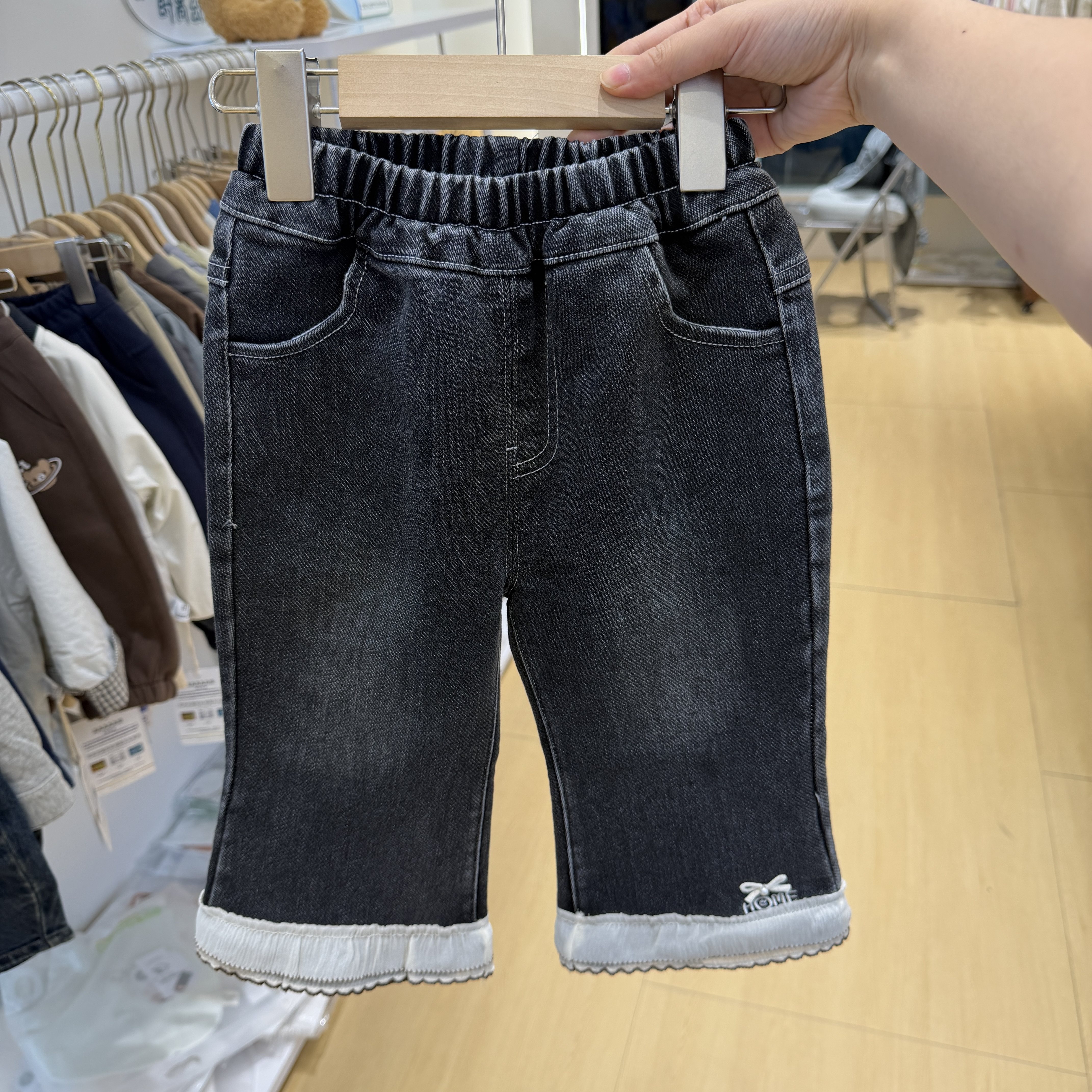 旺贝特春秋款不加绒牛仔裤外穿儿童牛仔裤女宝宝长裤子绣花单裤