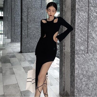 镂空包臀侧开法式连衣裙