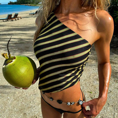 印花斜肩抹胸露腰上衣女