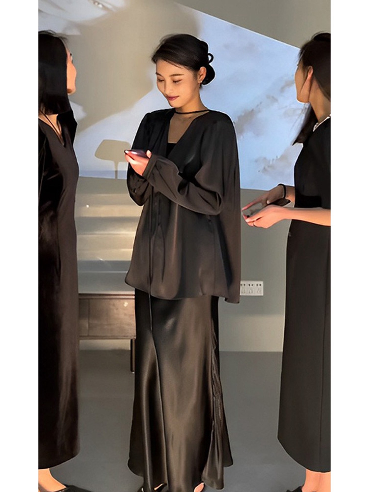气场强大女装高级感盐系轻熟炸街减龄时尚黑色防晒衬衫两件套装裙