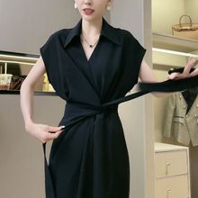 法式气质黑色V领绑带短袖连衣裙女2025夏季高级感收腰显瘦a字长裙