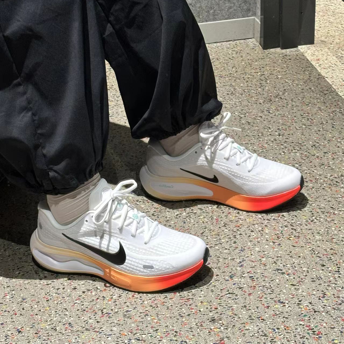 Nike/耐克Journey Run男子缓震轻便耐磨休闲运动跑步鞋IH7329-101