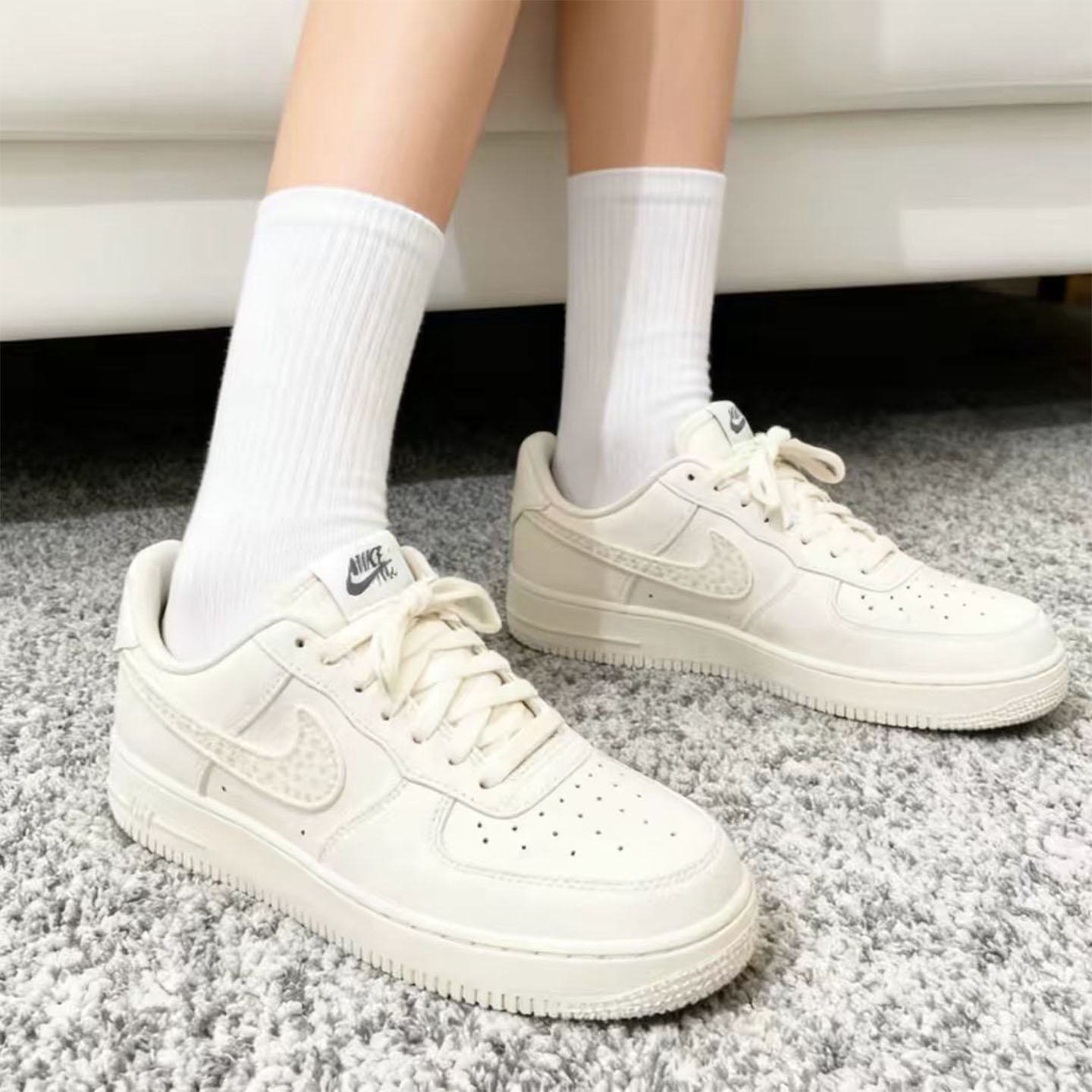 耐克女子舒适耐磨低帮系带休闲鞋