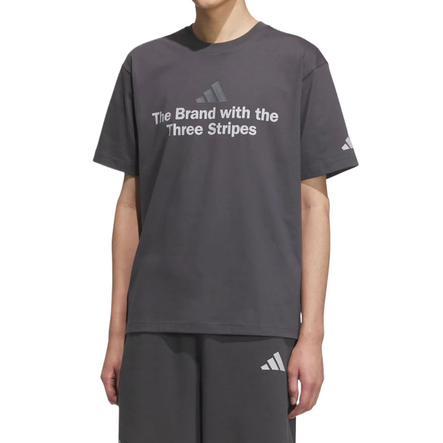 阿迪短袖男子休闲运动速干短袖