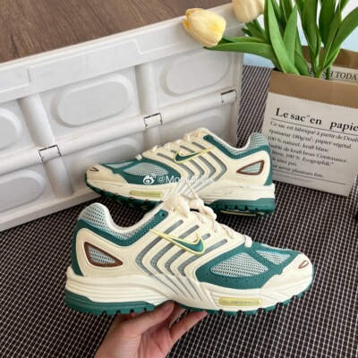 Nike耐克Air pegasus 2005米绿色舒适透气运动休闲鞋FZ2590-100