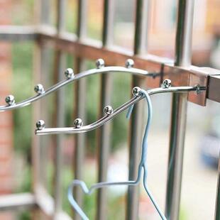 家用防盗网挂钩不锈钢加厚晒衣架挂杆室内晒衣服晾衣挂钩架防盗窗