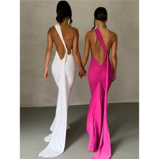 Sexy backless pleated slim fit dress 性感露背褶皱修身连衣裙