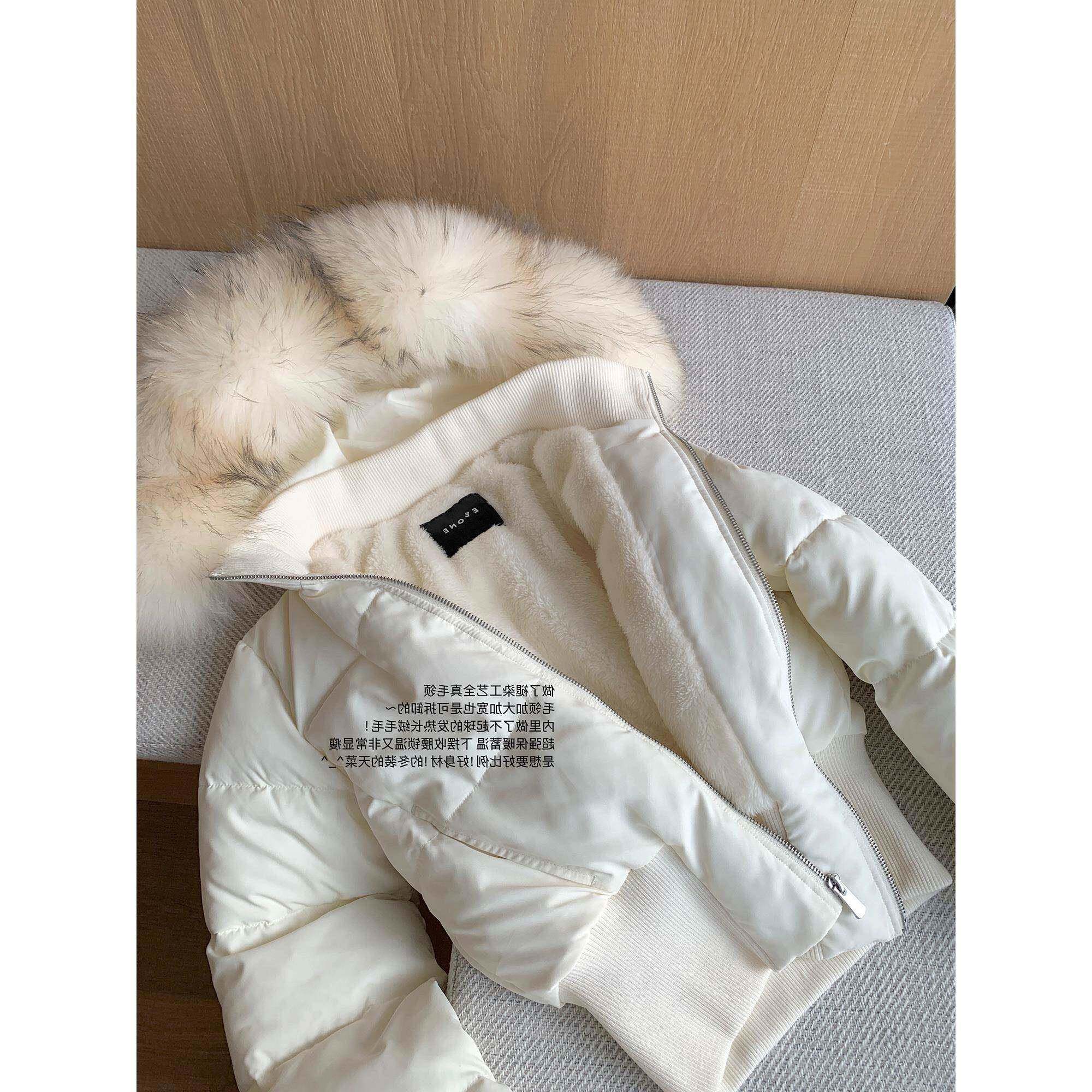 90白鸭绒大领白色短版羽绒衣女毛025季加绒加冬厚面包服ZQF2棉衣